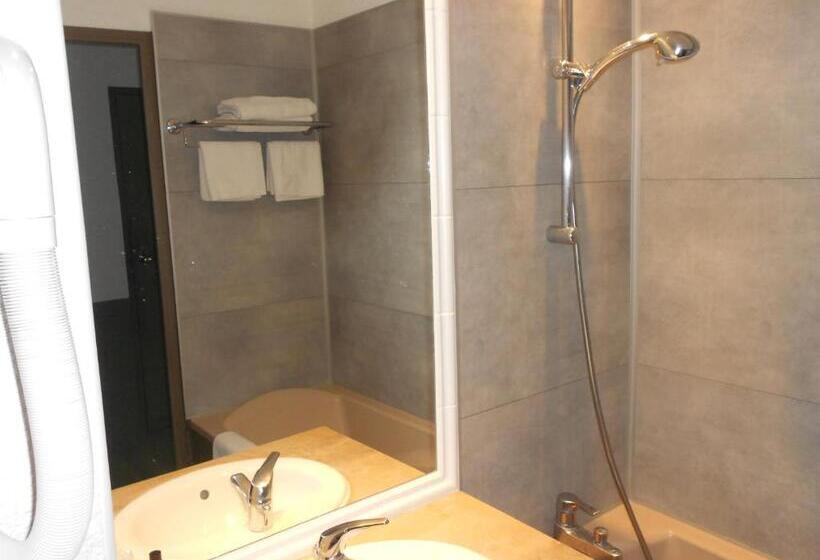 اتاق استاندارد, Le M Hotel & Spa Honfleur