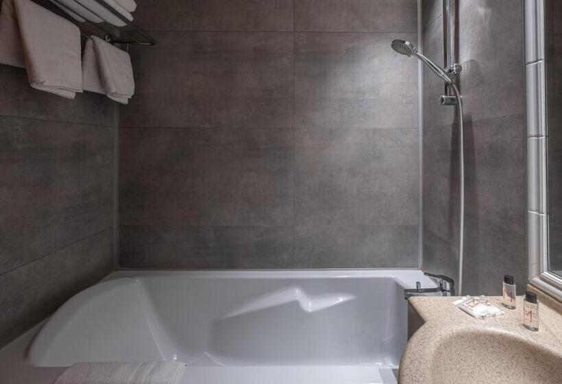 Номер Стандарт Трехместный, Le M Hotel & Spa Honfleur