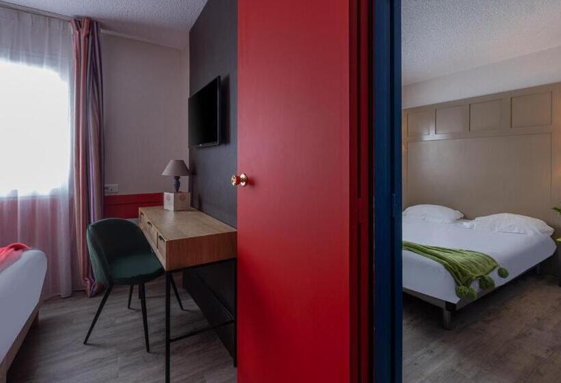 آپارتمان یک خوابه با دری مشترک که هال را جدا می کند., Le M Hotel & Spa Honfleur