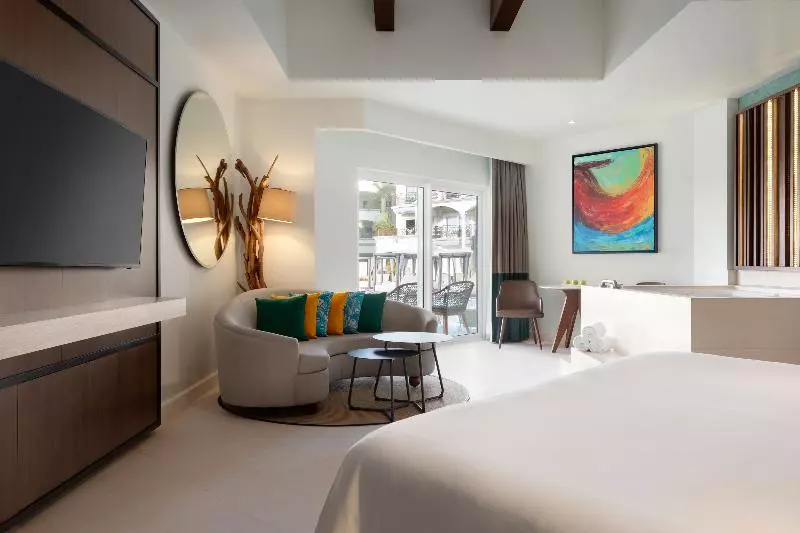 Junior Suite King Bed