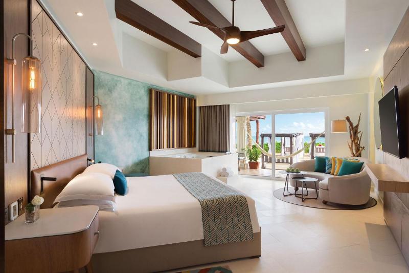 Junior Suite mit Meerblick, Hilton Playa Del Carmen, An All Inclusive Adult Only Resort