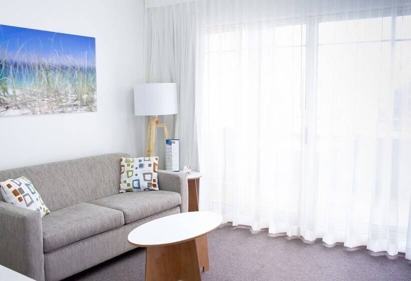 Апартаменты Deluxe 1 Спальня, Ramada Resort By Wyndham Shoal Bay
