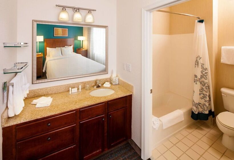 סוויטת 2 חדרי שינה, Residence Inn By Marriott Wichita East At Plazzio