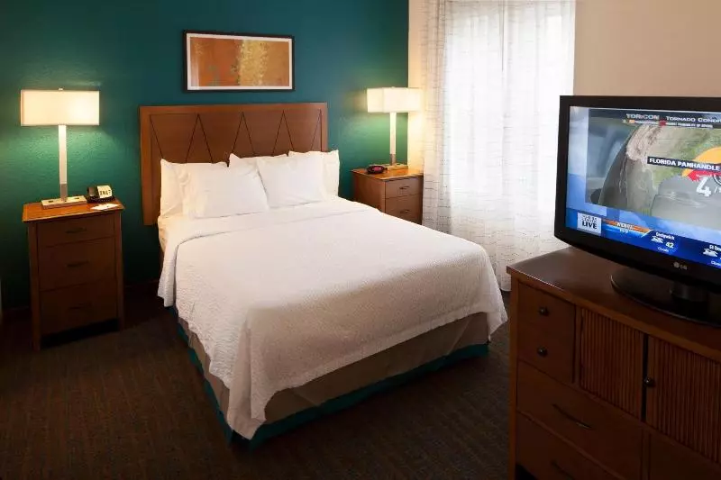 سوئیت با تخت بزرگ, Residence Inn By Marriott Wichita East At Plazzio