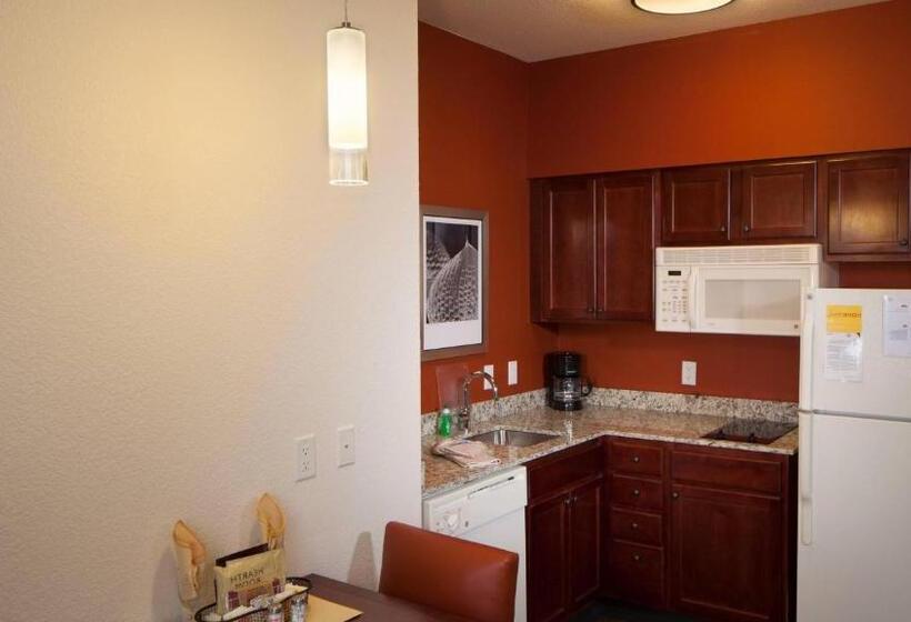 סוויטת 2 חדרי שינה, Residence Inn By Marriott Wichita East At Plazzio