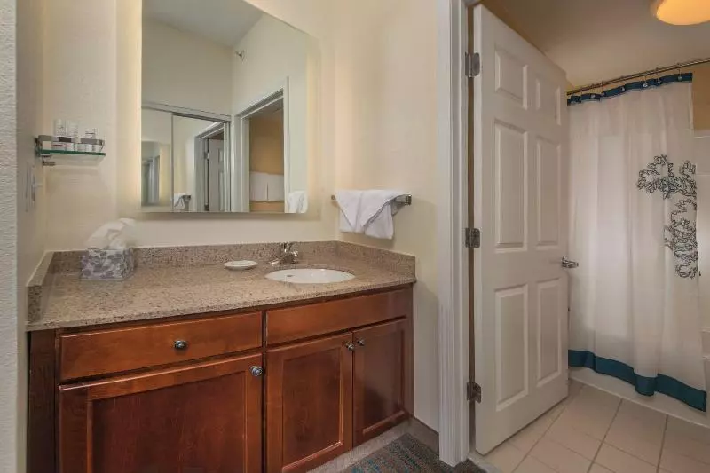 キングサイズベッドのスイートルーム, Residence Inn Chantilly Dulles South