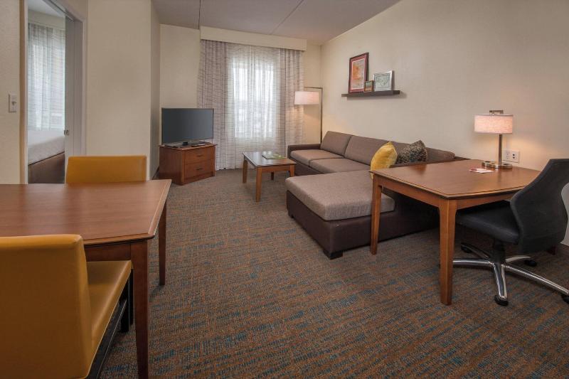 스위트 킹사이즈 침대, Residence Inn Chantilly Dulles South