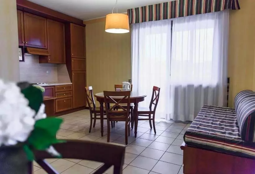 آپارتمان 2 خوابه, Ripamonti Residence &
