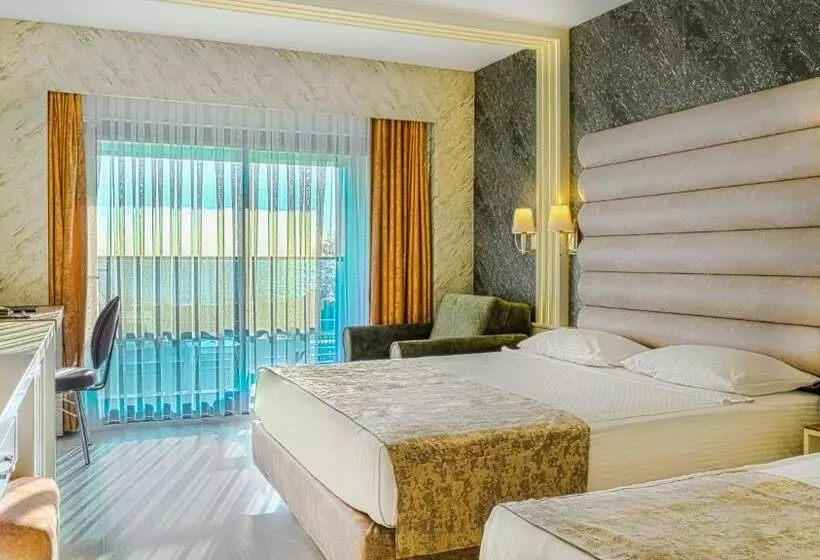 スタンダードトリプルルーム, Kirbiyik Resort Hotel   All Inclusive