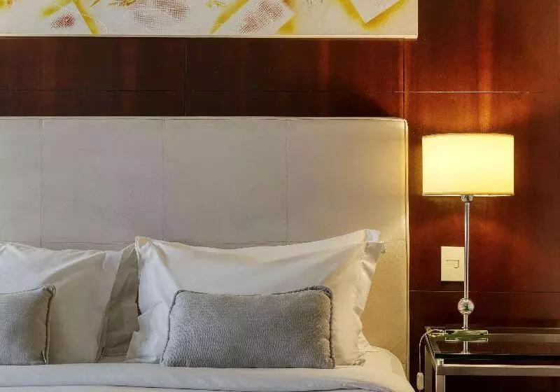 سوییت جونیور, Mercure Belo Horizonte Lourdes