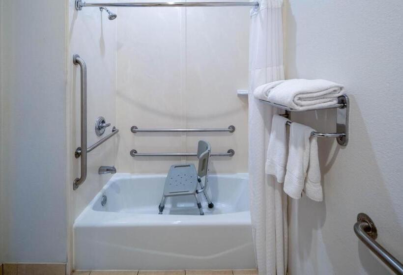 Номер Стандарт Адаптированный для Инвалидов, Microtel Inn & Suites By Wyndham Tracy