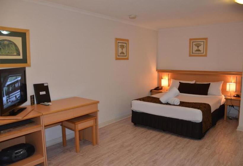 חדר סטודיו סטנדרד, Napoleon On Kent