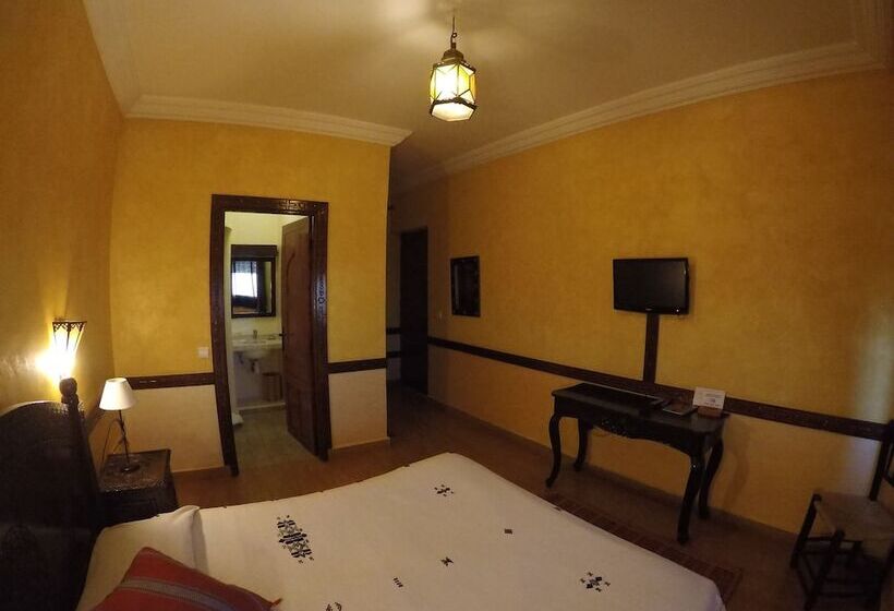 标准间, Riad Zahra