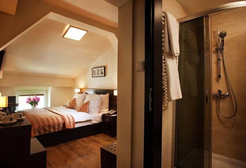 Номер Стандарт, Spatz Apart