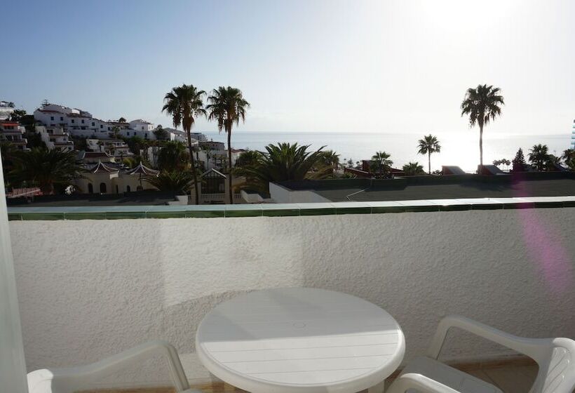 스탠다드 스튜디오, El Sombrero Apartments Los Gigantes