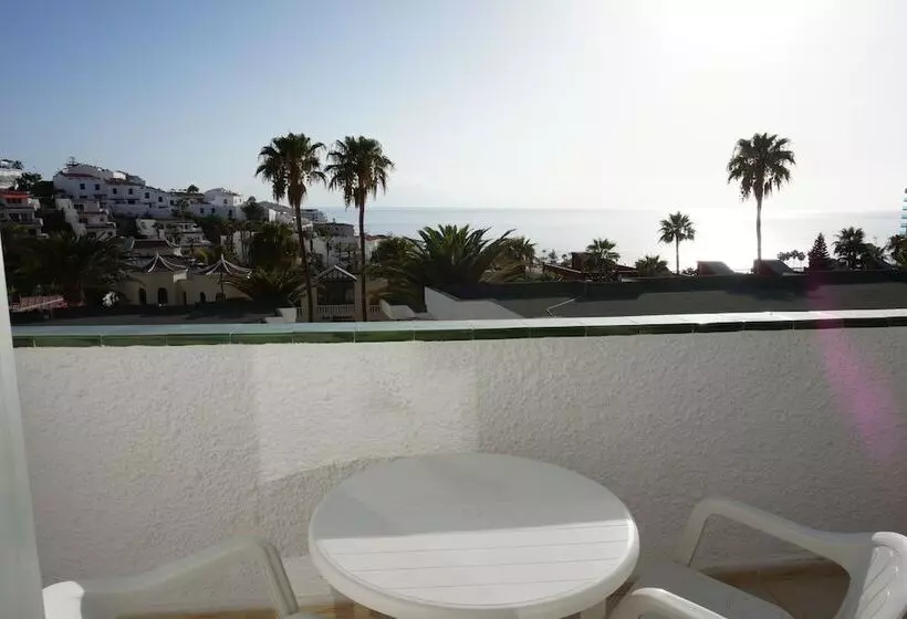استودیوی استاندارد, El Sombrero Apartments Los Gigantes