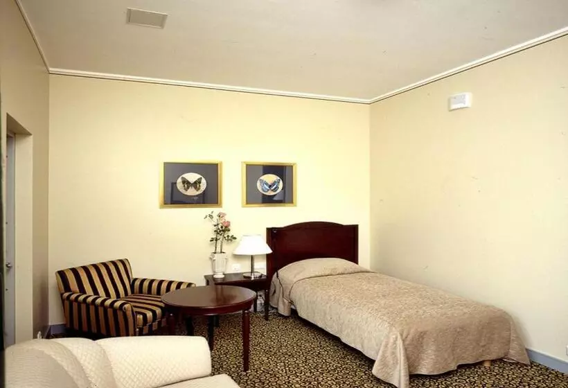 اتاق استاندارد یک نفره, Grand Hotel Viljandi