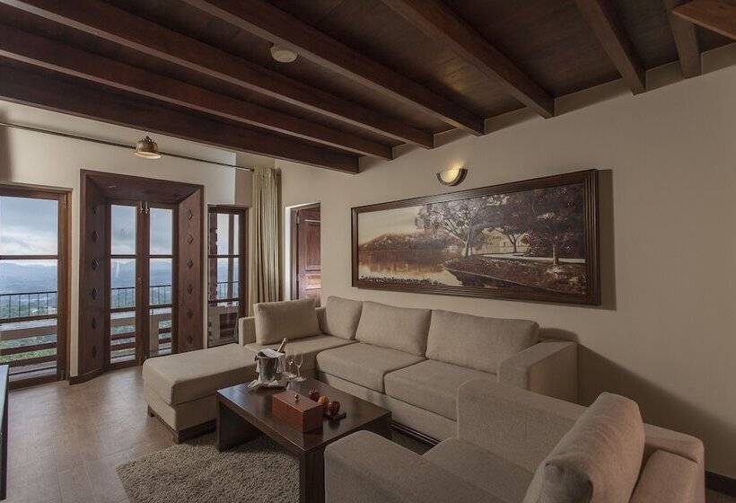 Family Suite, Amaya Hills Kandy