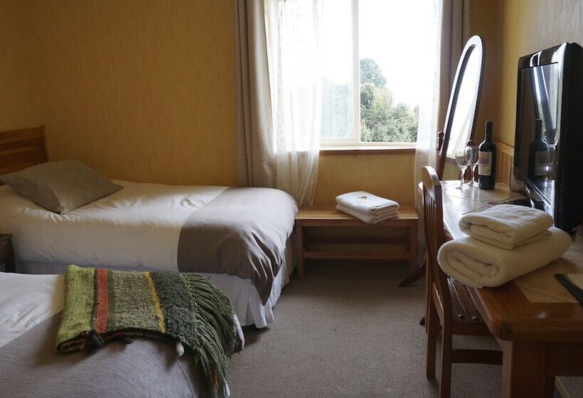 Номер Стандарт, Borde Lago