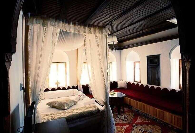 اتاق استاندارد, Bosnian National Monument Muslibegovic House