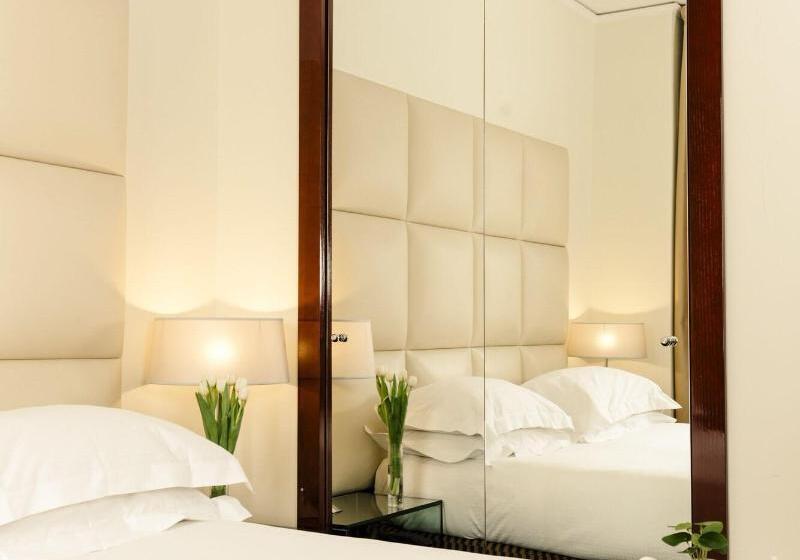 اتاق کلاسیک, Cosmopolitan