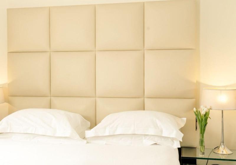 اتاق کلاسیک, Cosmopolitan