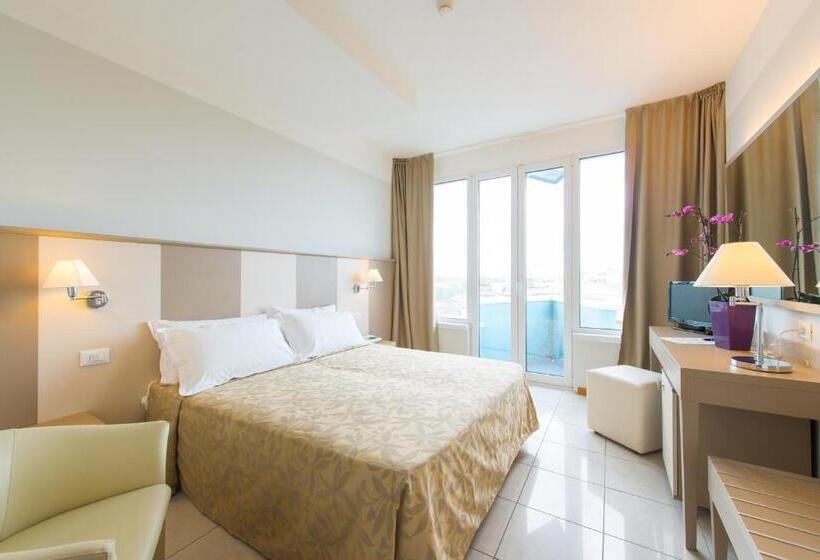 غرفة قياسية, Cristallo