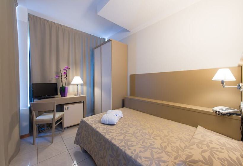 غرفة قياسية فردية, Cristallo