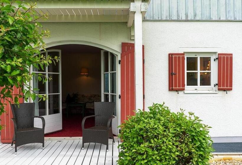 Standard Triple Room with Terrace, Drachenwand   Mondsee