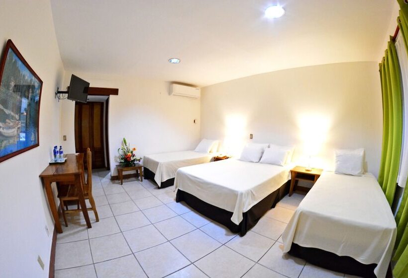 اتاق استاندارد سه نفره, Europeo