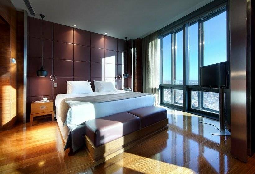 اتاق سوپریور, Eurostars Madrid Tower