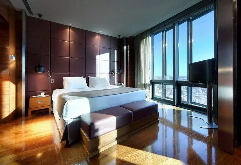 اتاق سوپریور, Eurostars Madrid Tower