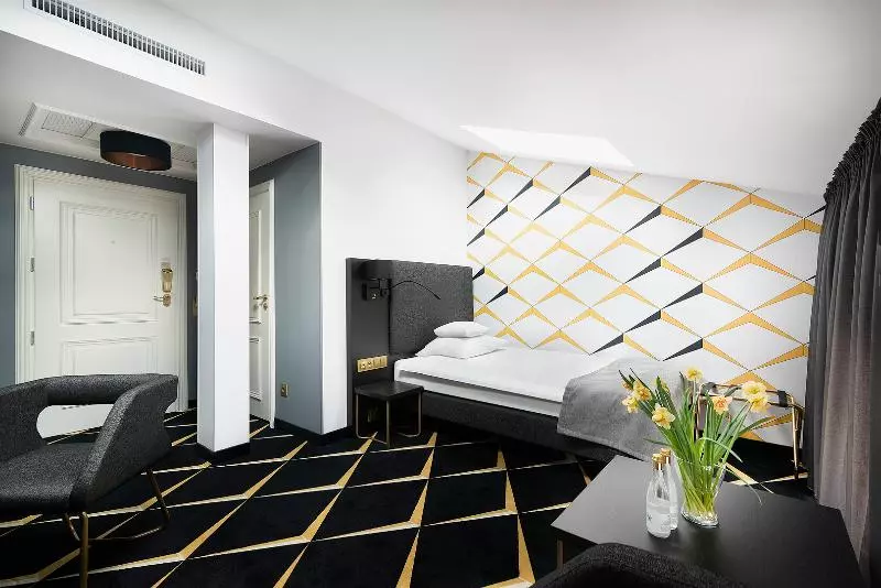 اتاق استاندارد یک نفره, Ibb Hotel Grand Hotel Lublin
