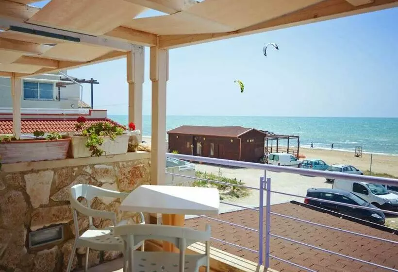 اتاق استاندارد با بالکن و چشمانداز دریا, Mar & Sol