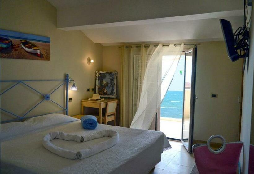 חדר סטנדרט נוף לים עם מרפסת, Mar & Sol