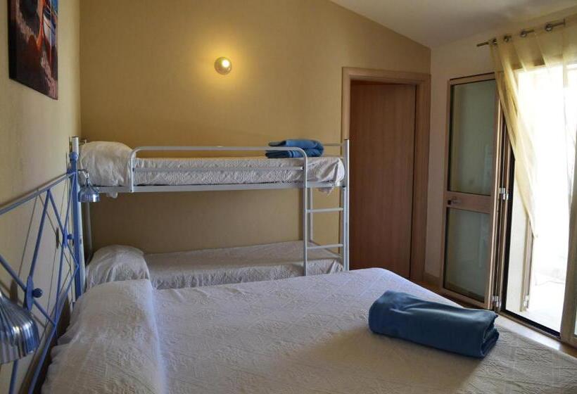 חדר סטנדרט לארבעה, Mar & Sol