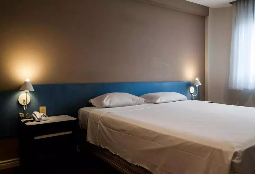 اتاق استاندارد, Master Express Alberto Bins  200 Metros Do Hospital Santa Casa