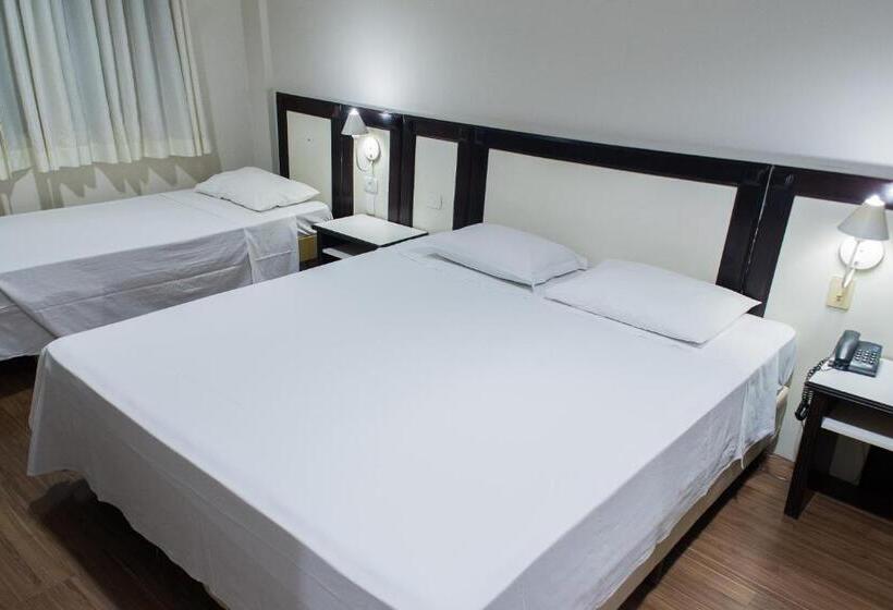 クラシックファミリールーム, Master Express Alberto Bins  200 Metros Do Hospital Santa Casa