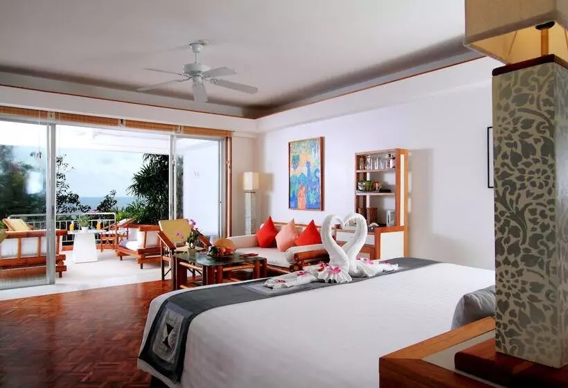 سوئیت رویال, Mom Tri S Villa Royale   Sha Plus