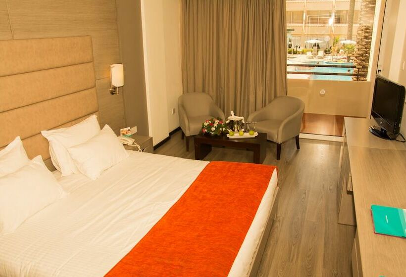 풀장 전망 디럭스 룸, Napa Plaza