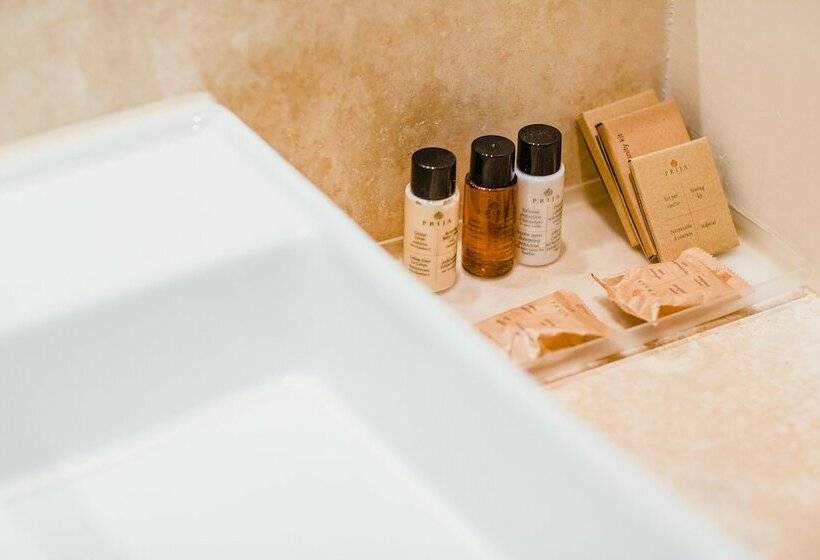 수피리어 룸 풀장 전망, Napa Plaza