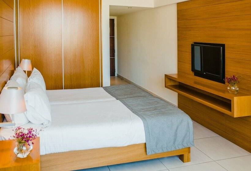 수피리어 룸 풀장 전망, Napa Plaza