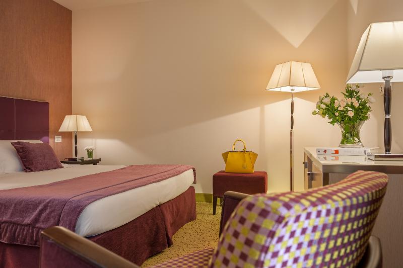 Полулюкс, Nazionale