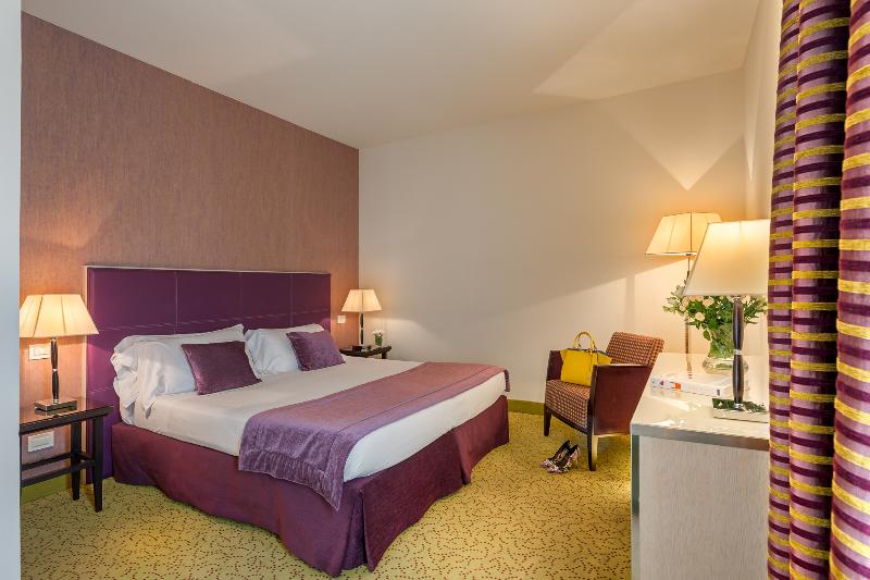 Полулюкс, Nazionale