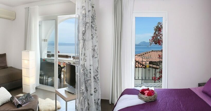 Номер Superior Вид на Море, Pantokrator