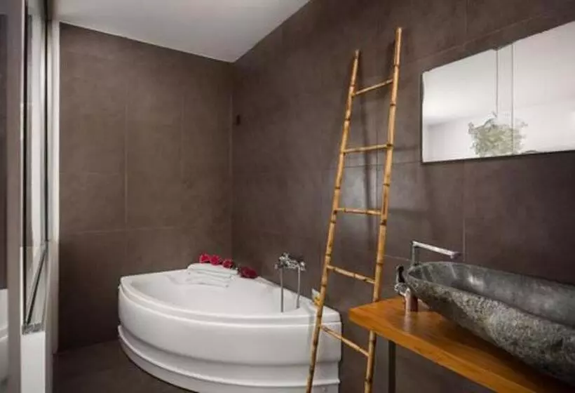 2 Bedroom Superior Suite Sea View, Pantokrator