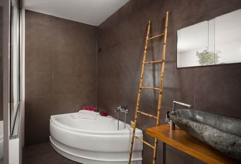 2 Bedroom Superior Suite Sea View, Pantokrator