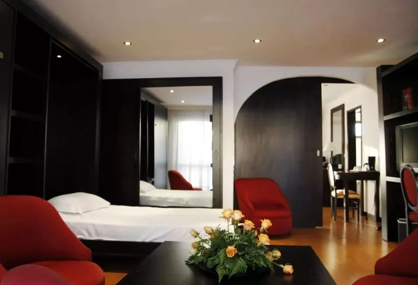 スイート, Quinta Dos Três Pinheiros