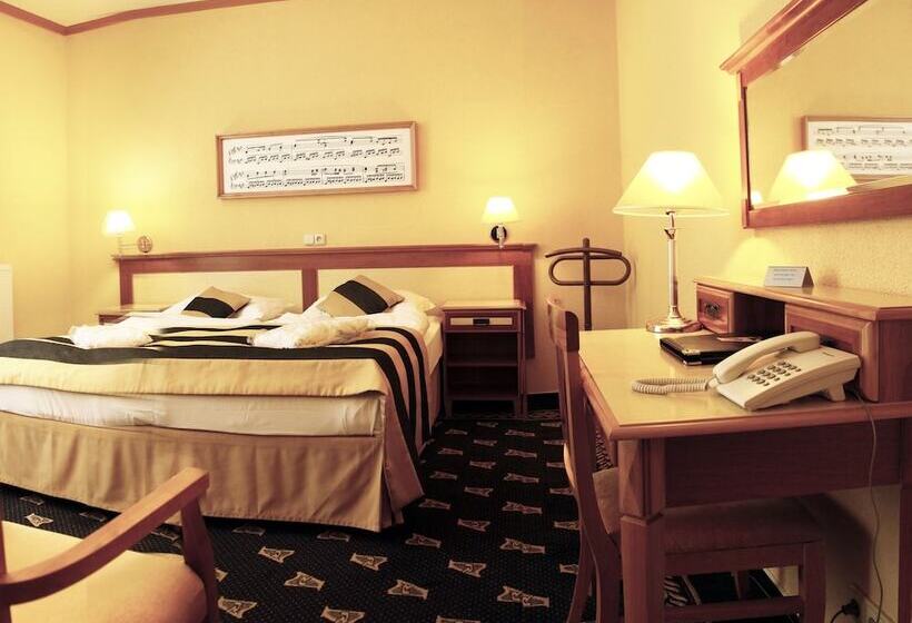 غرفة قياسية, Richard Spa & Wellness