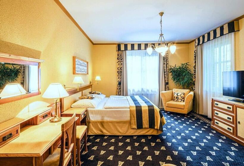 غرفة قياسية, Richard Spa & Wellness